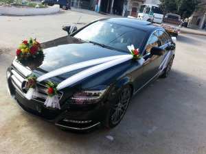 Décoration de voiture de mariage