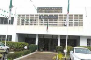 المستفيدون من محلات سوق المحمدية يرفضون الدخول إليها