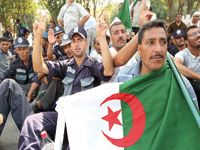 Les gardes communaux récusent la réponse de Daho Ould kablia                                    'Nous attendons un geste de Bouteflika