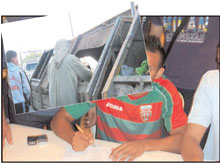 Cherté de la vie                                    Nos footballeurs non concernés !