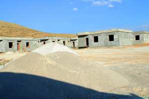 متاعب وتعقيدات تواجه برامج السكن الريفي بإيليزي