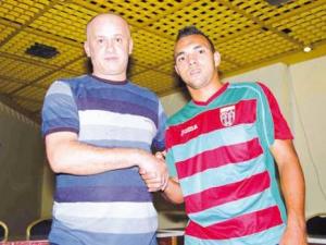 «Quand vous êtes crédible, on vous fait confiance»                                    Omar Ghrib. Coordinateur de la section football du MC ALGER