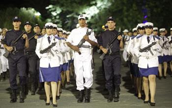 La Dgsn exhibe son savoir-faire                                    CINQUANTIÈME ANNIVERSAIRE DE LA POLICE ALGERIENNE