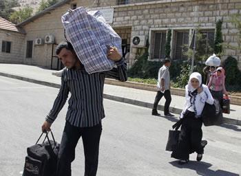 La solidarité avec les Syriens s'organise                                    ILS SONT ENVIRON 10.000 REFUGIES EN ALGERIE