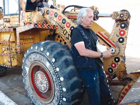 «Il existe de belles énergies, l'Algérie positive»                                    Denis Martinez. Artiste peintre algérien