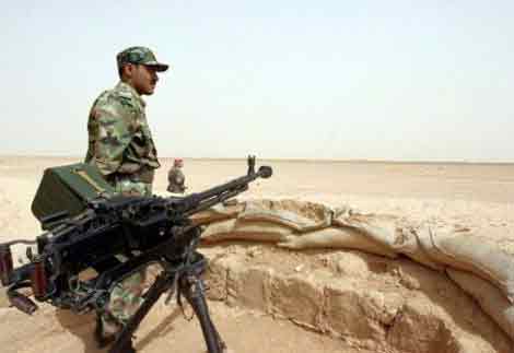 العراق يحشد مزيدا من القوات العسكرية على الحدود مع سوريا