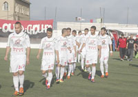 Vie des clubs/ JSMB : Les Béjaouis se préparent dans la sérénité                                    En attendant le départ vers Sousse