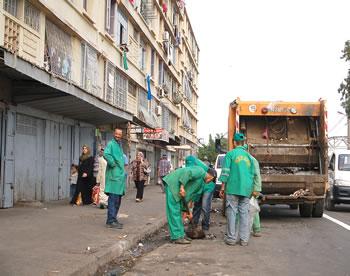 12,5 millions de tonnes enlevées par an                                    ORDURES MENAGÈRES