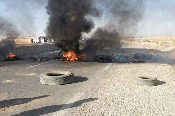 سكان لعرايب في أولاد دراج بالمسيلة يغلقون الطريق