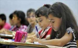 حملات تحسيسية للوقاية من مخاطر الانترنت لفائدة تلاميذ المدارس في سيدي بلعباس