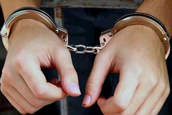 توقيف فتاة يشتبه في انتمائها لتنظيم 