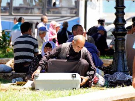 Les naufragés du square Port-Saïd (Alger)                                    Des milliers de Réfugiés syriens dans la précarité en Algérie