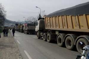 مئات المسافرين يبيتون في العراء ببجاية