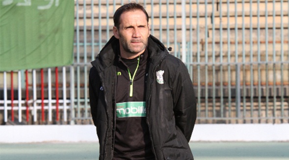 (مدرب شباب قسنطينة)