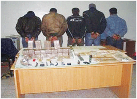 العصابة كانت تقوم بسرقة السيارات و تفكيكها بين قالمة و الطارف