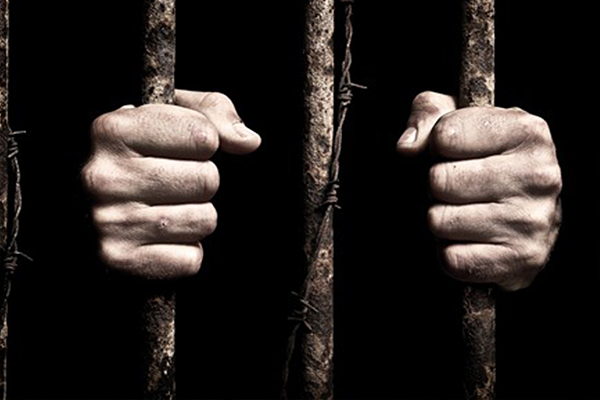 معوّق يتعمد ارتكاب جنحة طلبا للعلاج بالسجن في قالمة