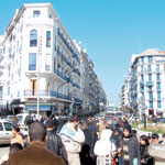 مساكن مهترئة من غرفتين تستأجر ب25 ألف دينار                                    السماسرة يلهبون سوق العقار بالعاصمة: