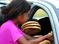 Une sympathique habitude du Ramadhan                                    Pain traditionnel