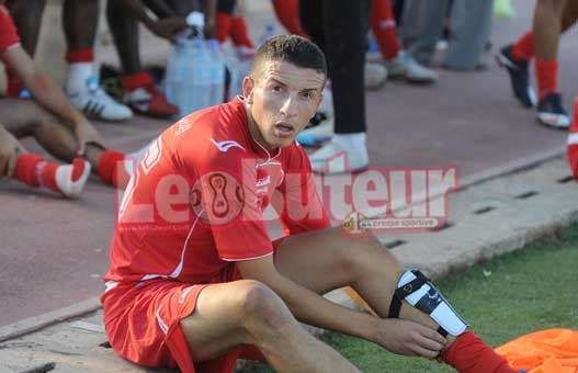 ASO : Gharbi se blesse