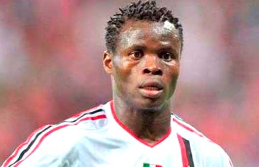 Milan AC : Taiwo privé de numéro de maillot !