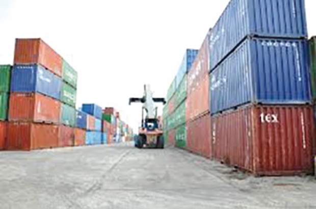 Assainissement des parcs des saisies des Douanes