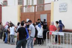 أمن جيجل يقدم الدعم النفسي للطلبة المقبلين على اجتياز البكالوريا