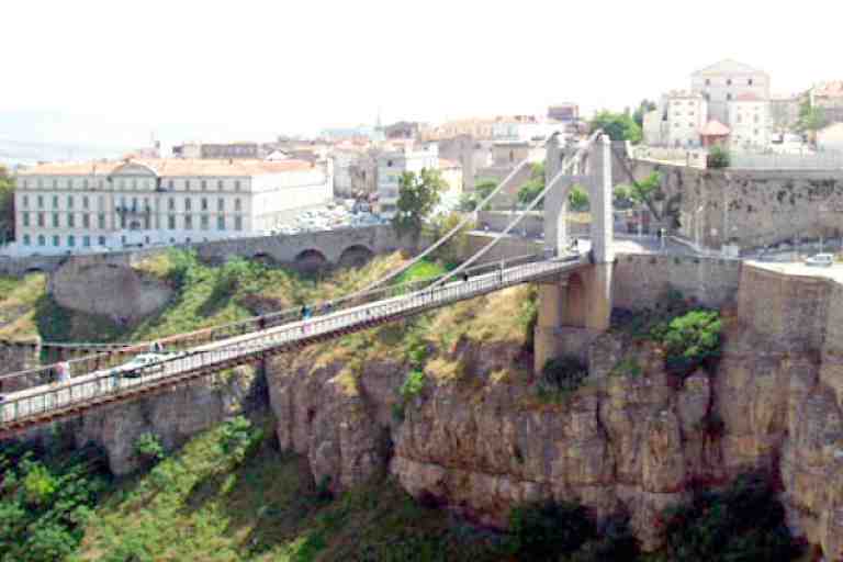 قسنطينة تحصي 522 مشروعا استثماريا