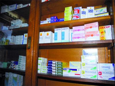Hausse de 33% de la facture au 1er semestre 2012                                    Importation des médicaments en Algérie