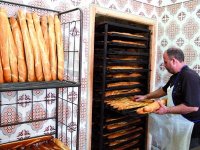 La BADR signe une convention avec deux entreprises spécialisées                                    Groupes électrogènes pour les boulangers