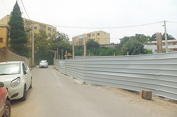 Conflit de voisinage autour d'un passage collectif