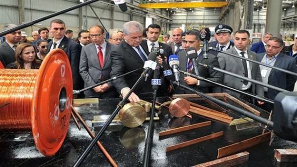 سلال يدشّن وحدة صناعة النحاس في المدية