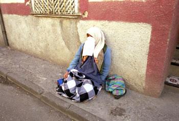 Les mendiants envahissent les mosquées et les trottoirs                                    VISIBLES UN PEU PARTOUT DURANT LE MOIS DE RAMADHAN