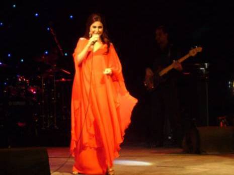 «Layali Cirta» : la star libanaise Yara séduit                                    Constantine : les autres articles