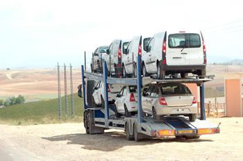 Les importations doublent en six mois                                    MARCHE DE L'AUTOMOBILE EN ALGERIE