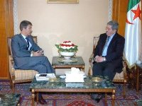 M. Ouyahia reçoit le chef de la mission des observateurs de l'UE aux législatives du 10 mai