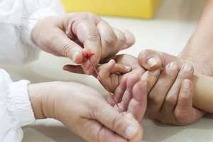 رعب إثر إصابة 15 طفلا بالتهاب السحايا في مستشفى ببشار