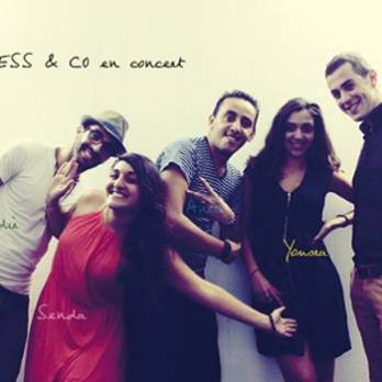 Les sonorités mitigées du groupe The Mess&Co                                    Centre commercial de Bab Ezzouar