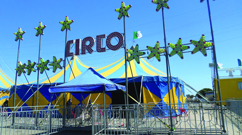 Le cirque international «Città di Roma» à Alger