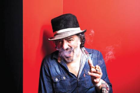 Rachid Taha s'affiche