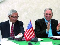 Pour un partenariat d'excellence                                    Visite du doyen de la faculté de médecine de Harvard (USA)