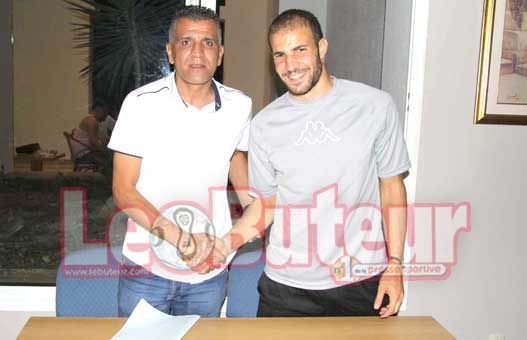 JSMB : Boussaha officialise sa venue en signant pour deux ans