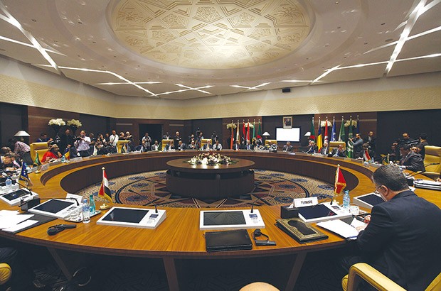 L'accord politique comme seul cadre de négociations