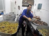 Meïdat Ramadhan à Souk Ahras                                    Plus de 1400 repas servis quotidiennement