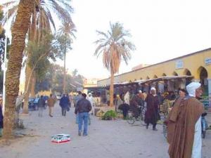 Zag Taïr, une tradition sacrée durant le ramadhan                                    On n'oublie pas les enfants à Laghouat