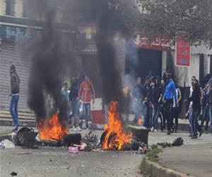 قسنطينة على صفيح ساخن المئات من الشباب في الشوارع للاحتجاجات بسبب انقطاع الكهرباء