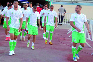10 joueurs algériens en stage à Alger à partir du 22 août                                    En prévision de la double confrontation face à la Libye