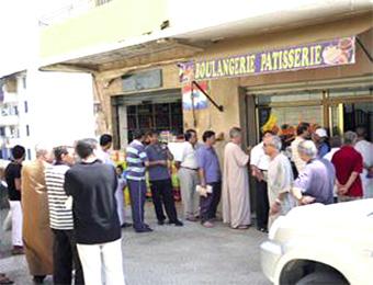 أزمة خبز وسعر الرغيف يقفز إلى 20 دينار في الوادي                                    الصائمون في رحلة بحث شاقة دون جدوى