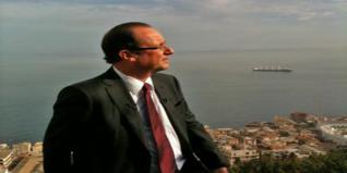 Espoir en Algérie que François Hollande rende un canon symbolique