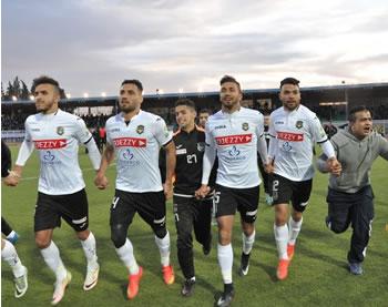 L'Entente pour un autre pas vers le sacre