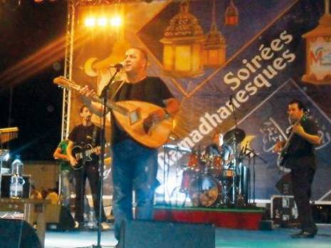 sublime soirée avec Rabah Asma                                    Animation nocturne à Tizi Ouzou